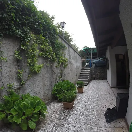 A View, Panorama Over Maggiore 펜션