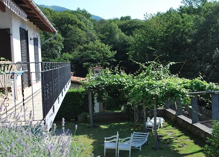 Holiday home A View, Panorama Over Maggiore